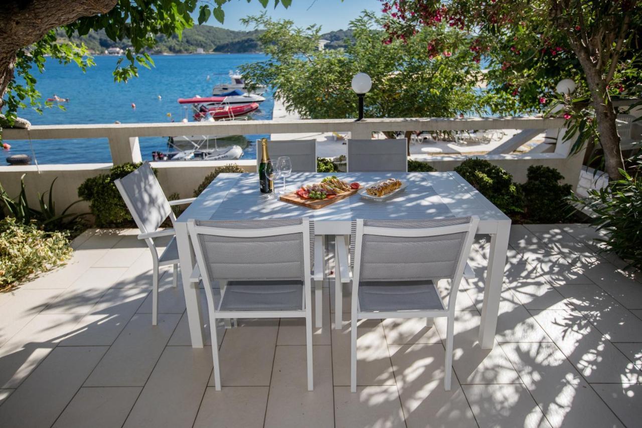 Apartament House Subic Supetarska Draga Zewnętrze zdjęcie