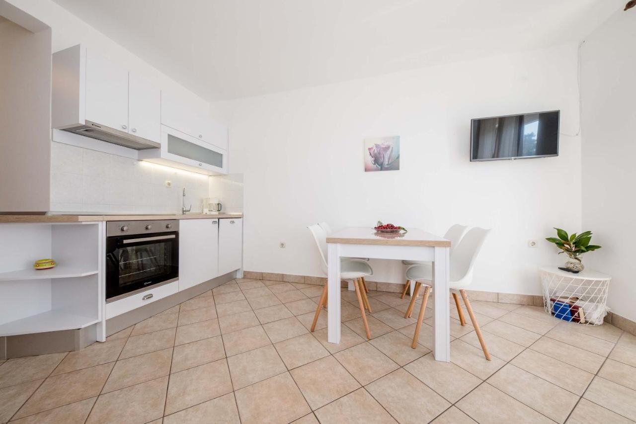 Apartament House Subic Supetarska Draga Zewnętrze zdjęcie